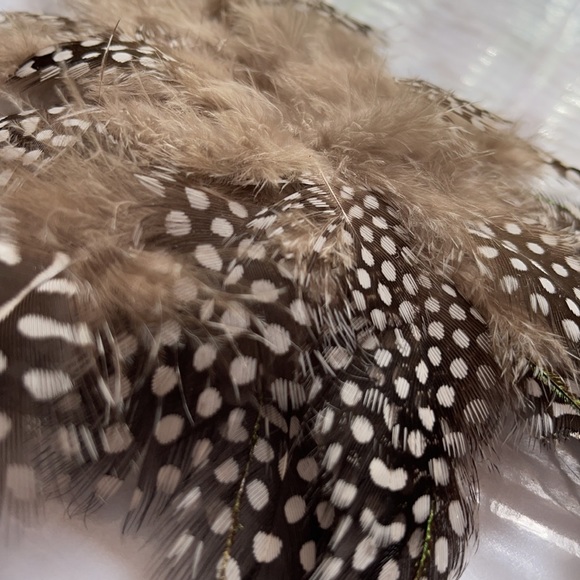 Peacock Feathered Headpiece 🦚 - Picture 9 of 15